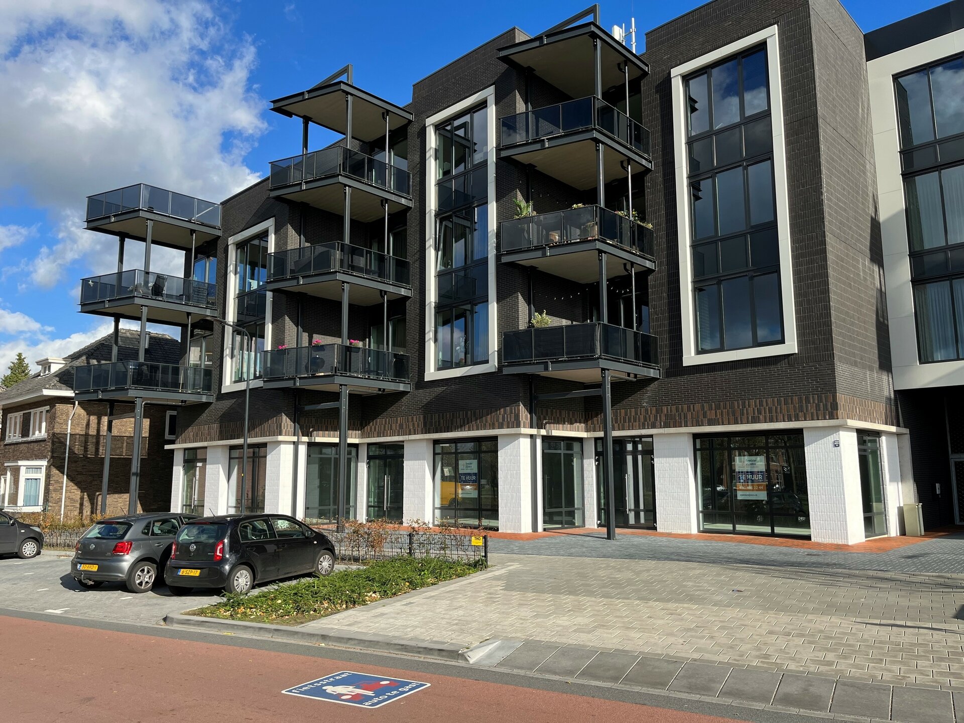 Voorzijde complex