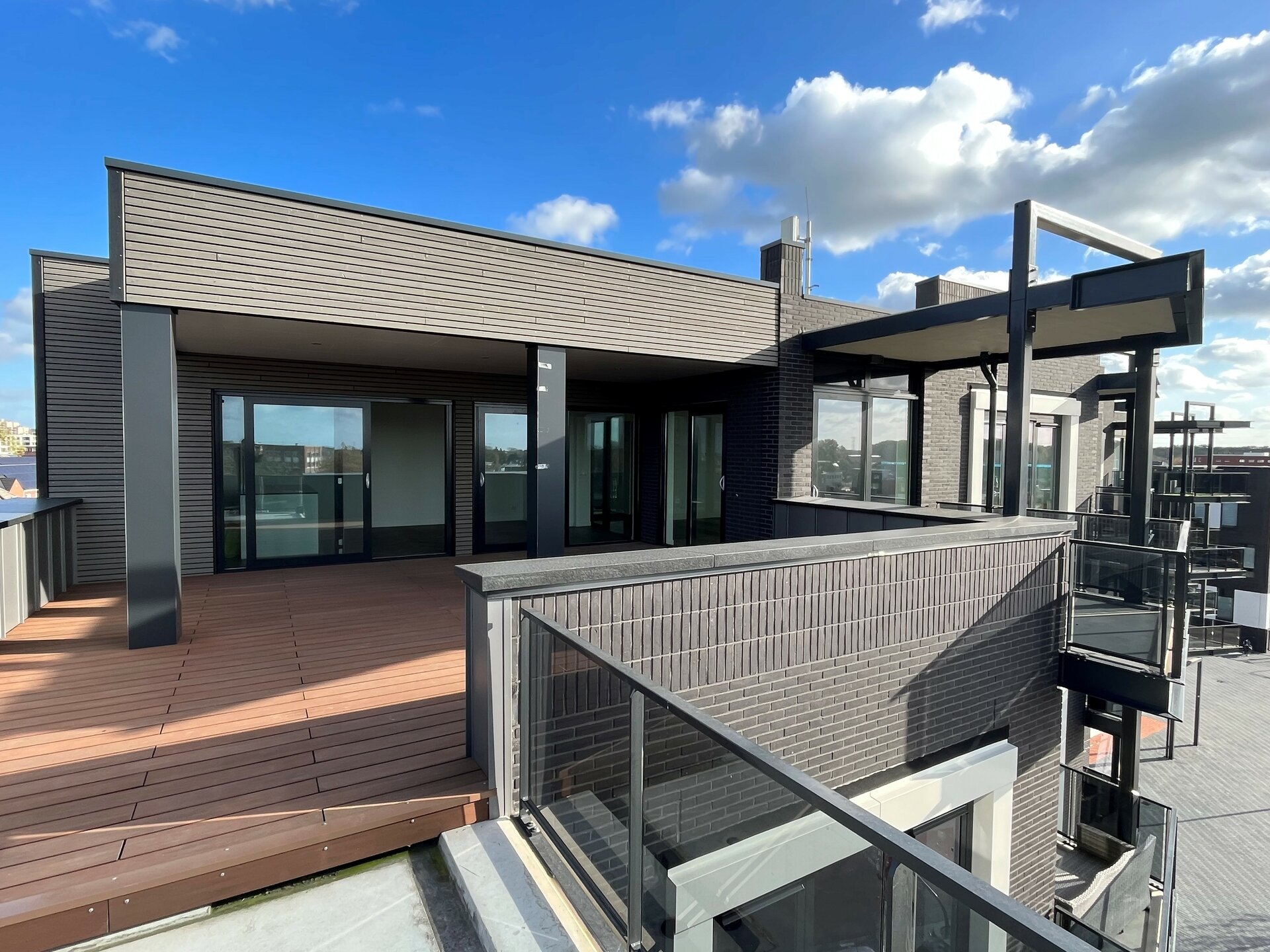Penthouse: Zuiderspoorstraat 11-21, 7512AX, Enschede